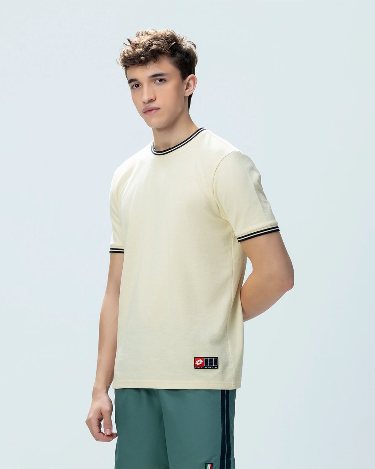 Courtline Tee - Asparagus Green