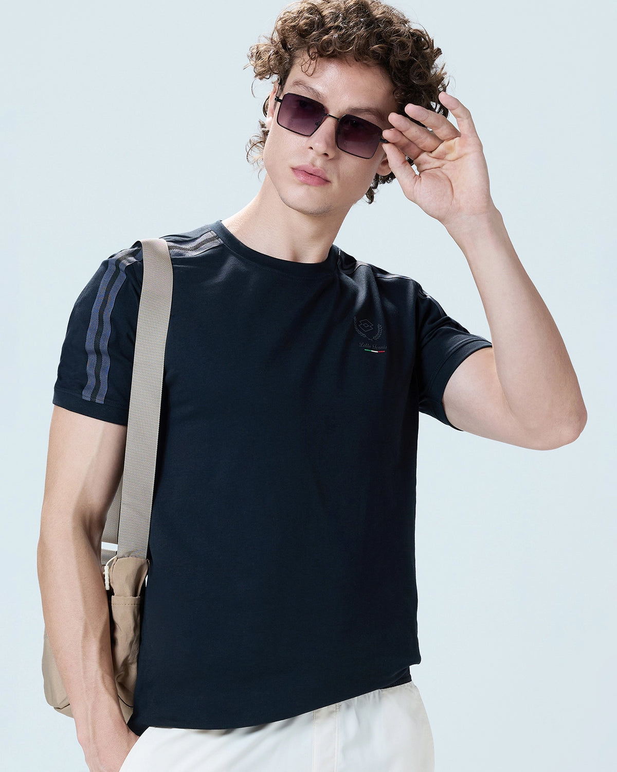 Courtline Rib Neck Tee - Black
