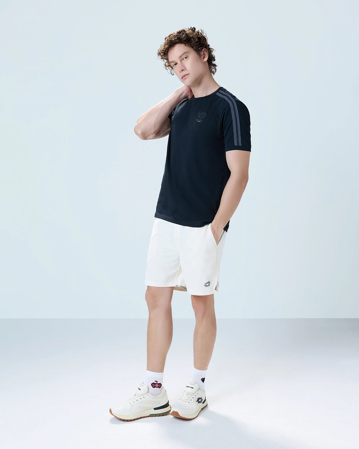 Courtline Rib Neck Tee - Black