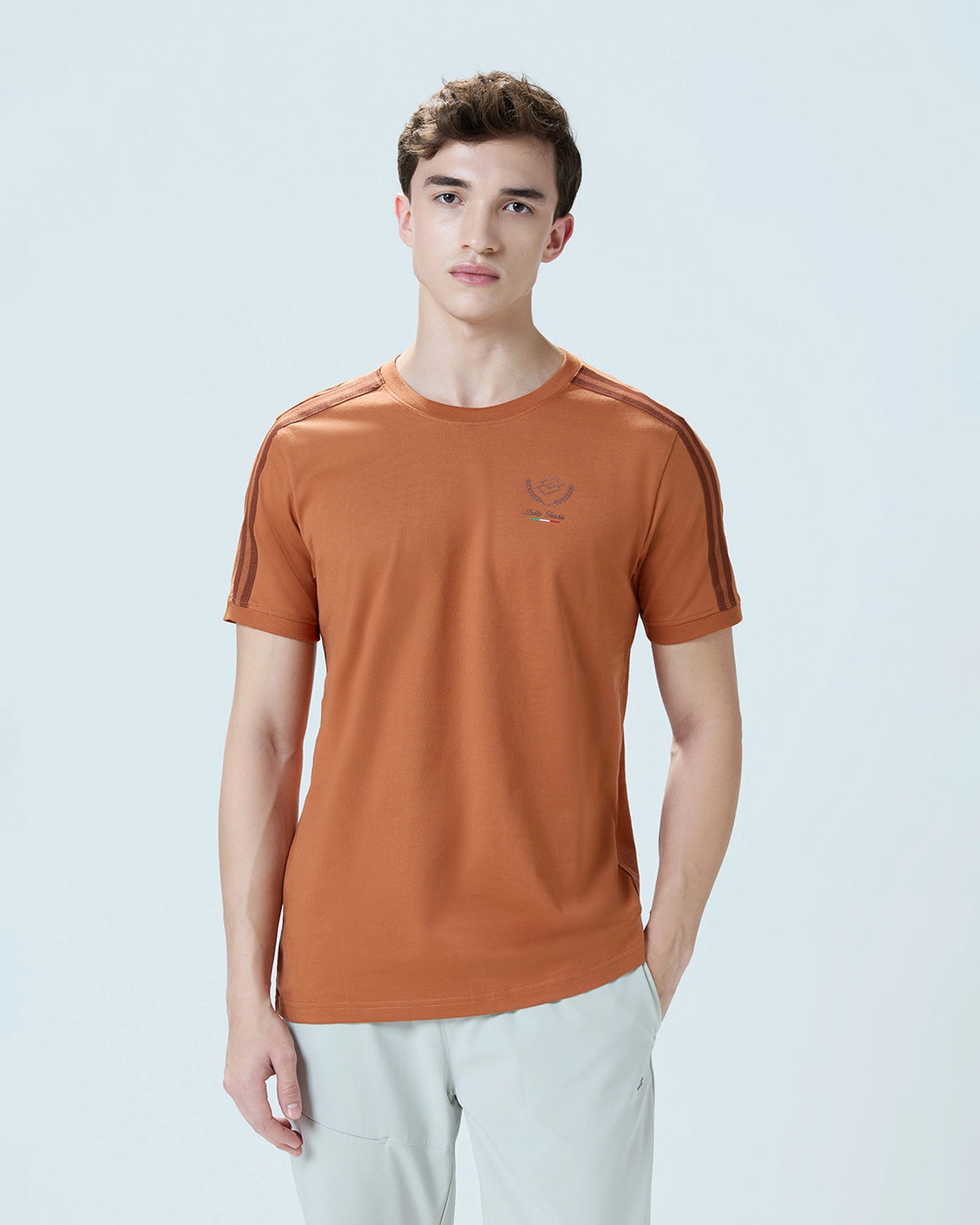 Courtline Rib Neck Tee - Brown