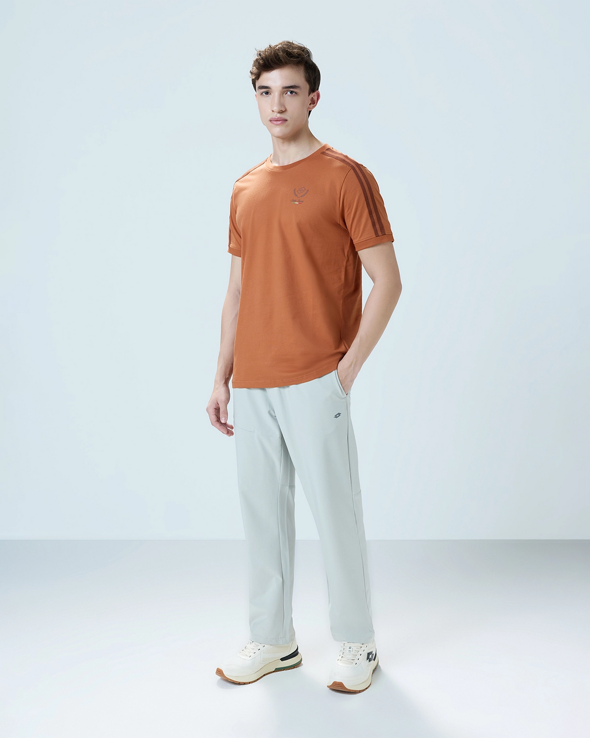 Courtline Rib Neck Tee - Brown