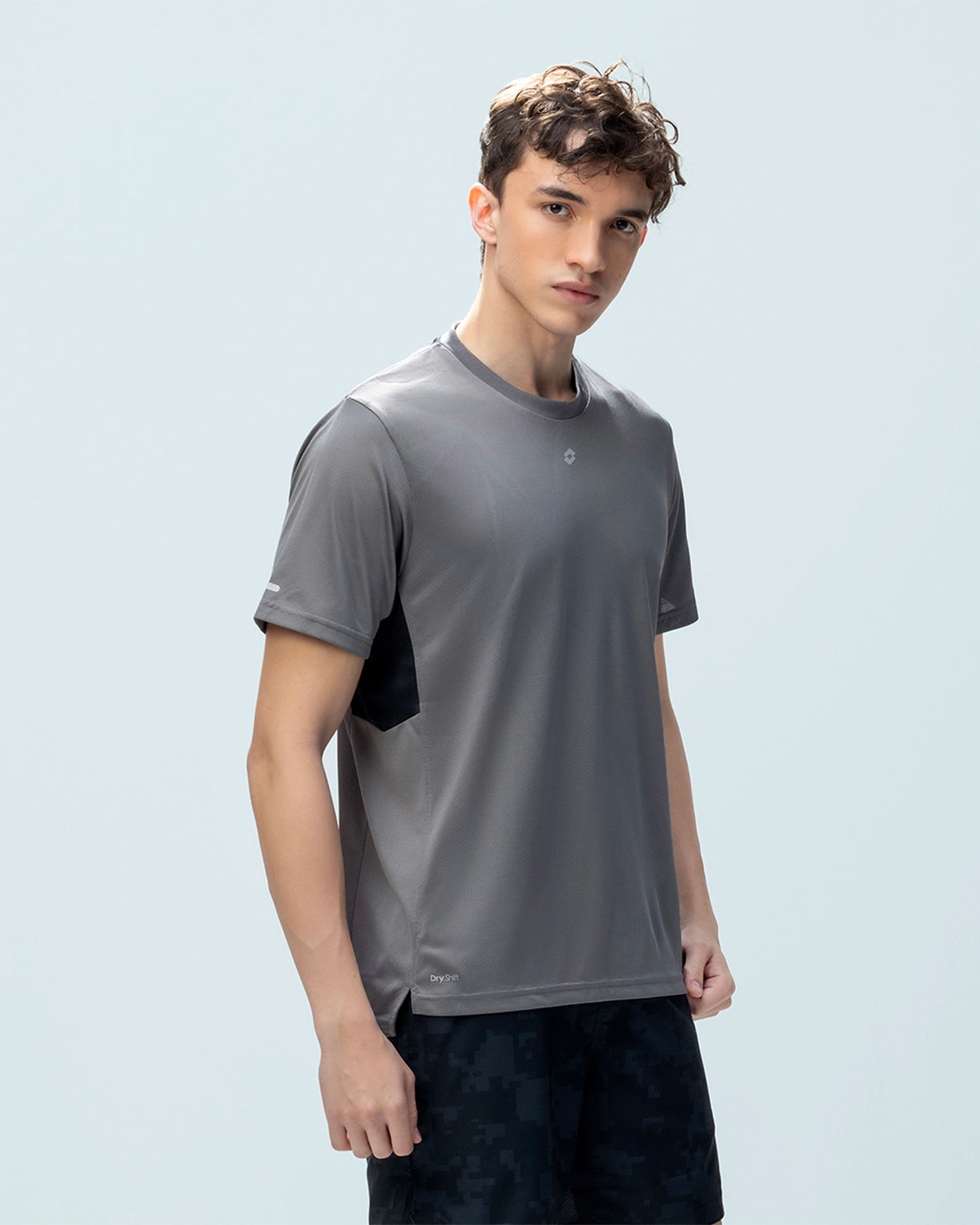 Play Tee - Steel Gray