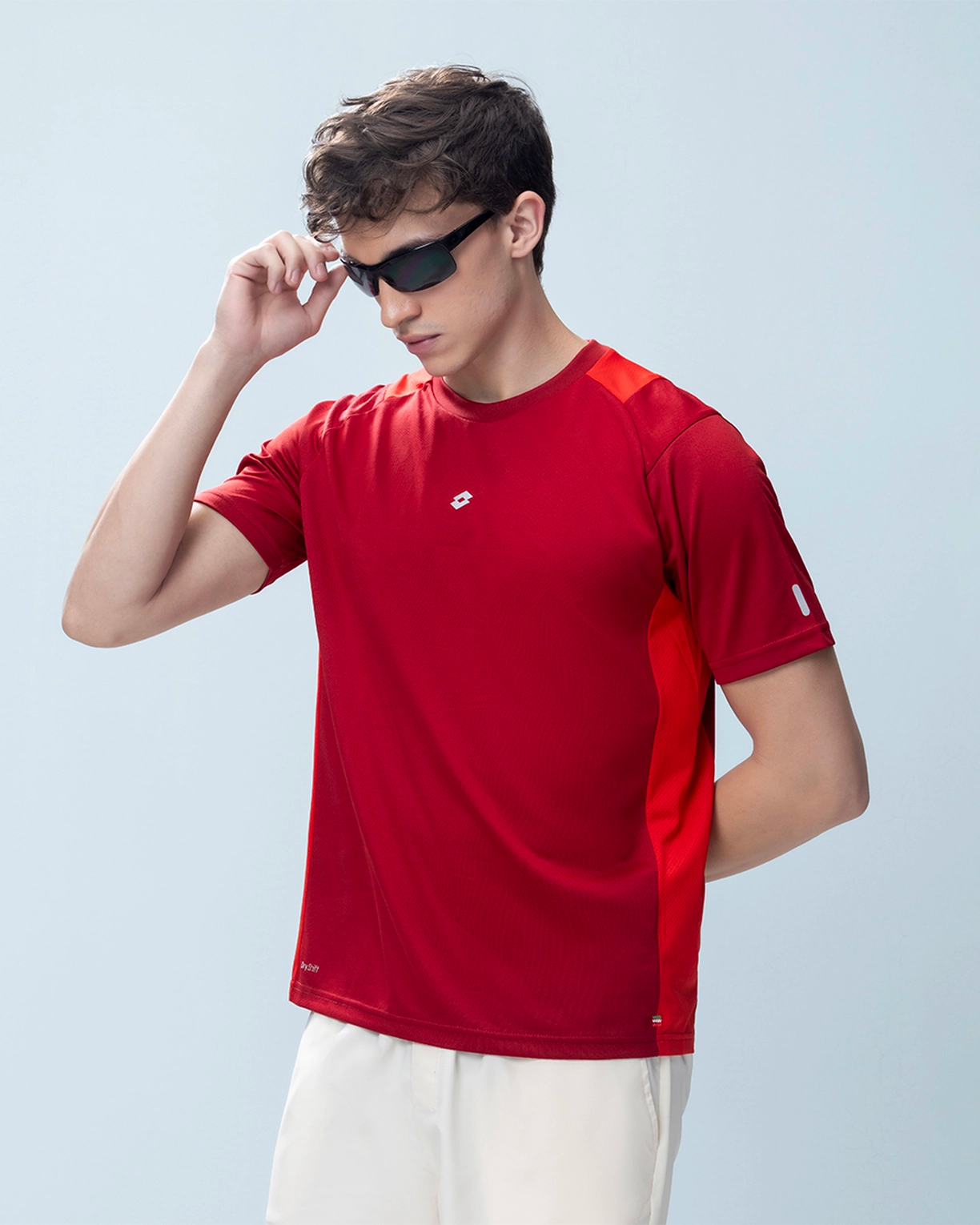 Play Power Tee - Red Dahlia