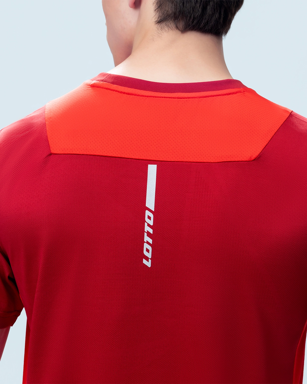 Play Power Tee - Red Dahlia