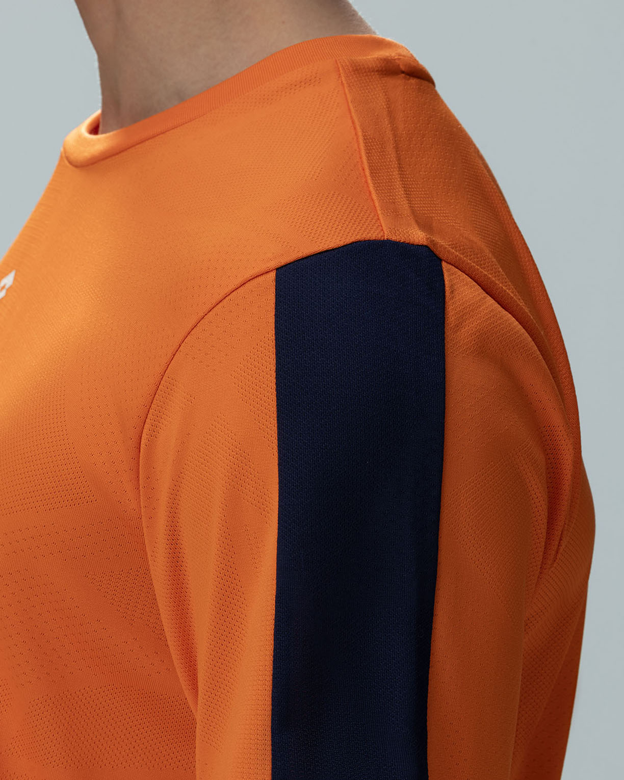 Play Training Tee - Carrot