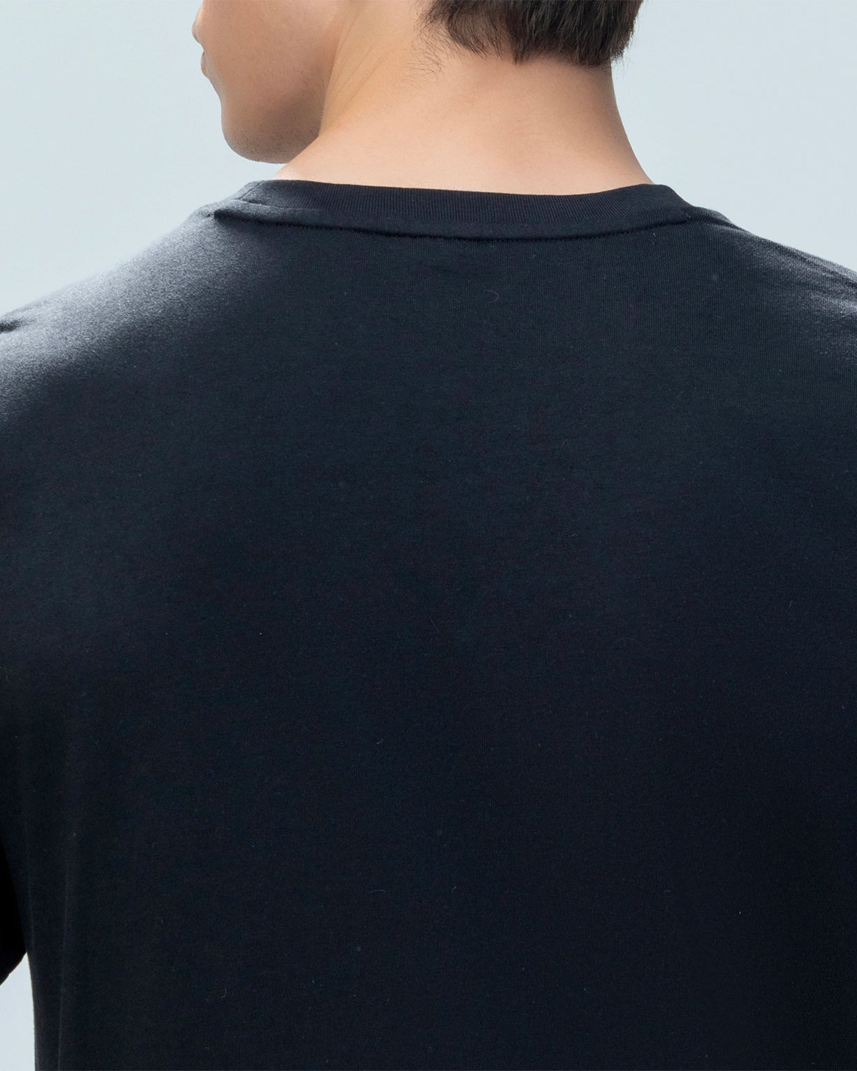 Essential Tee - Black