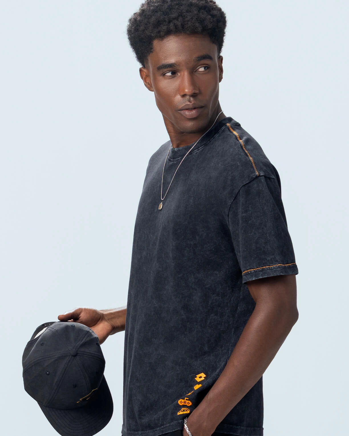 Street Play Icons Tee - Black Beauty