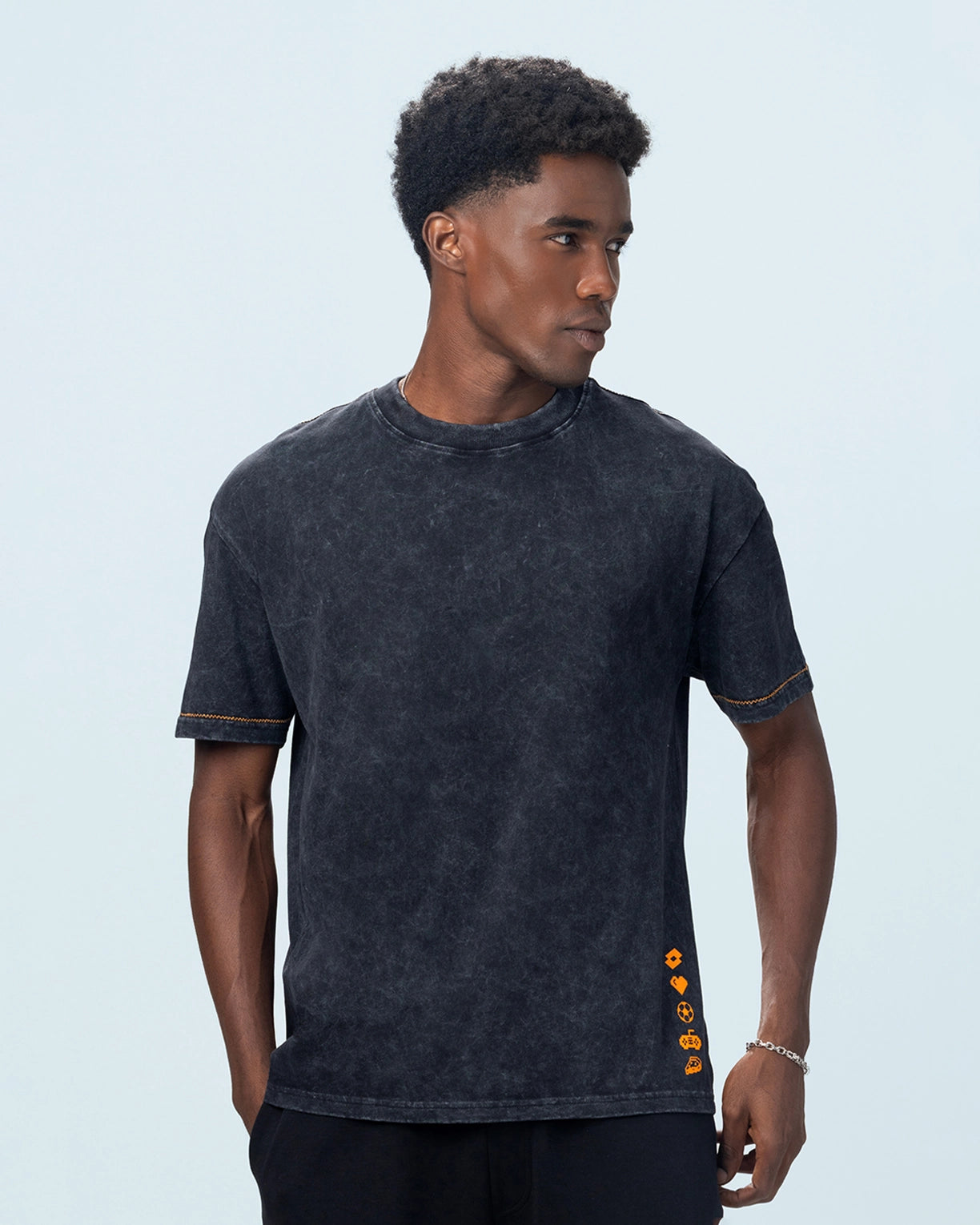 Street Play Icons Tee - Black Beauty