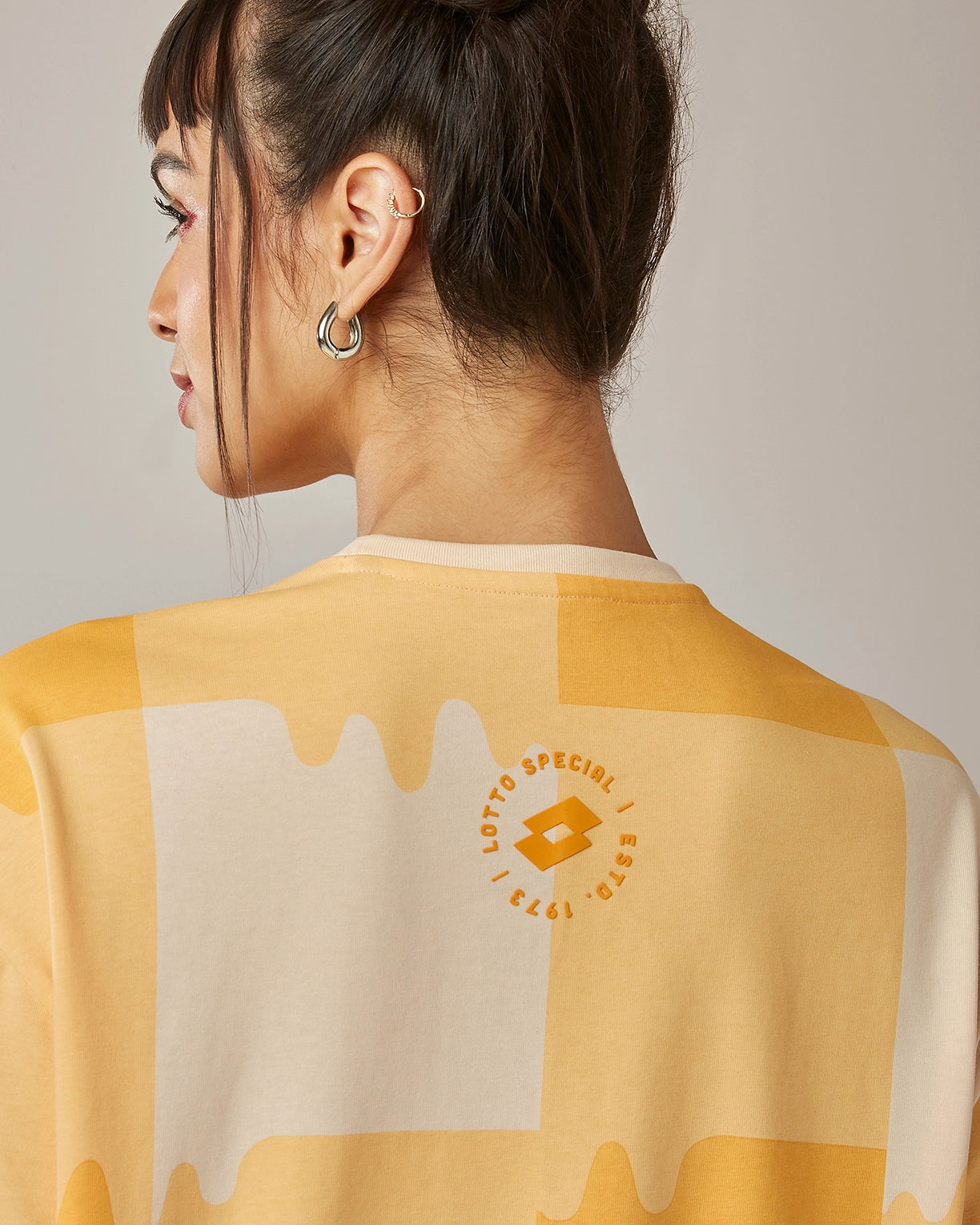 Melt Gingham Tee - Hot Sauce