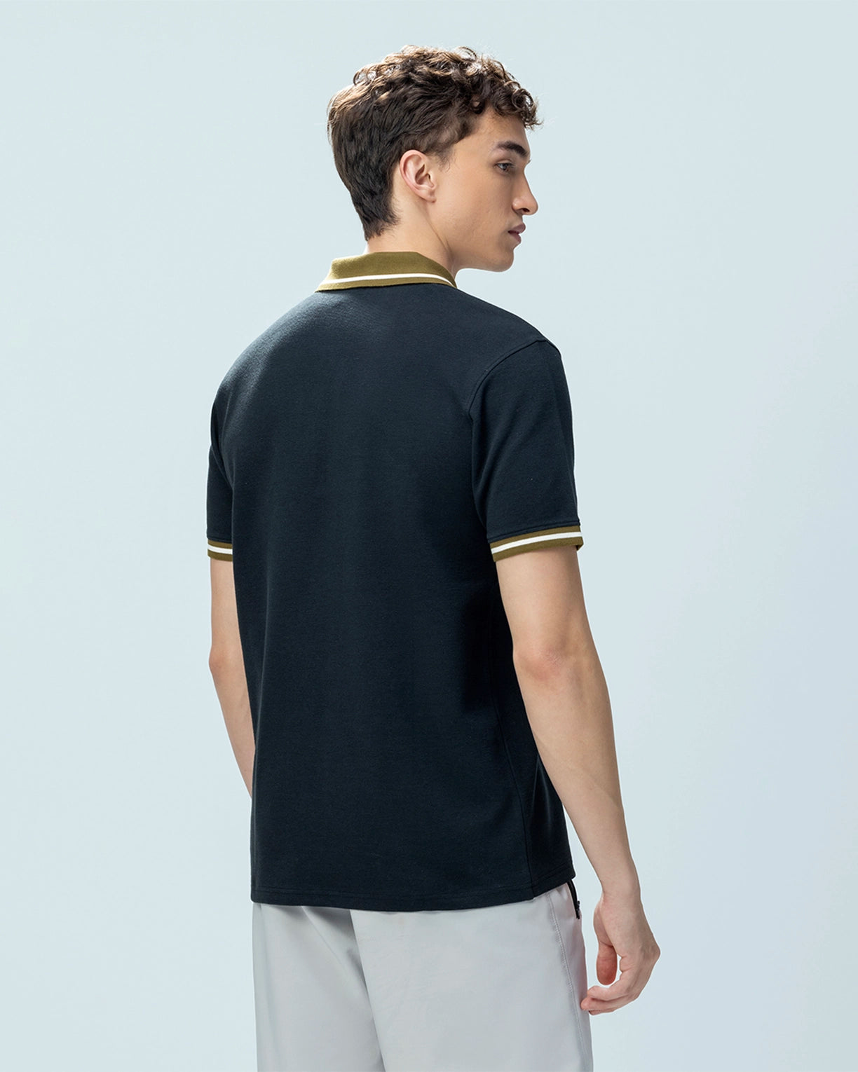 Courtline Zip Polo - Black Beauty