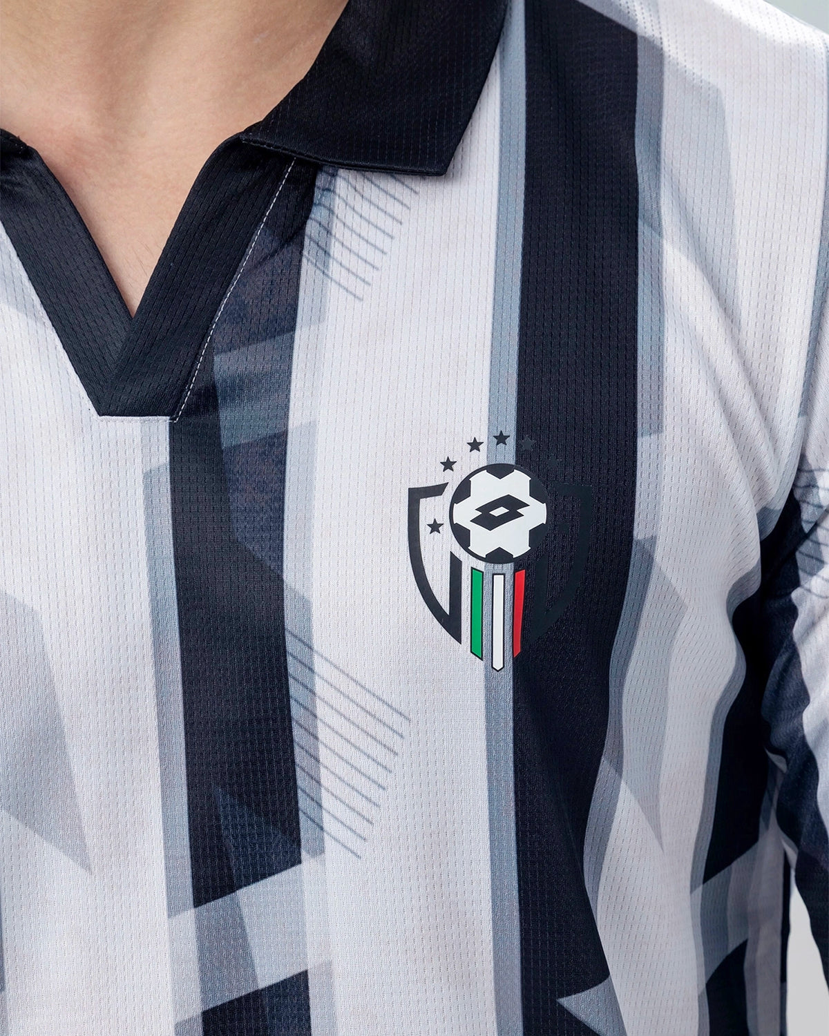 Men Lotto Kickoff Full Sleeves Jersey - Black & White T-shirts2