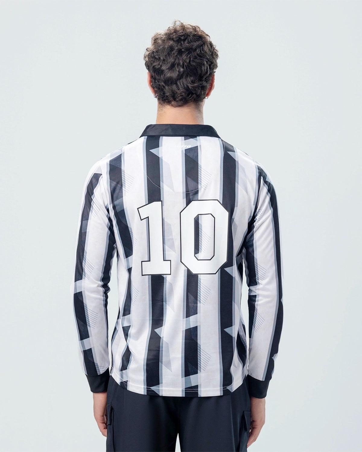 Men Lotto Kickoff Full Sleeves Jersey - Black & White T-shirts5