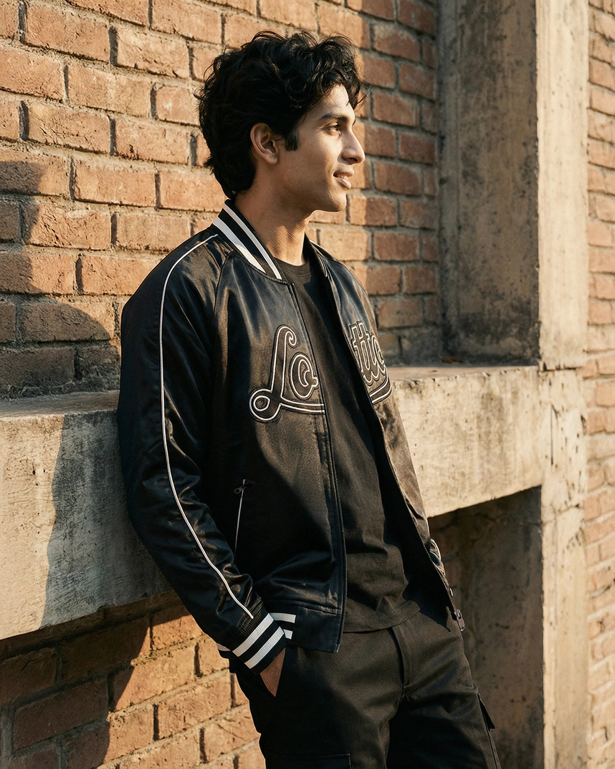 Souvenir Jacket - Black