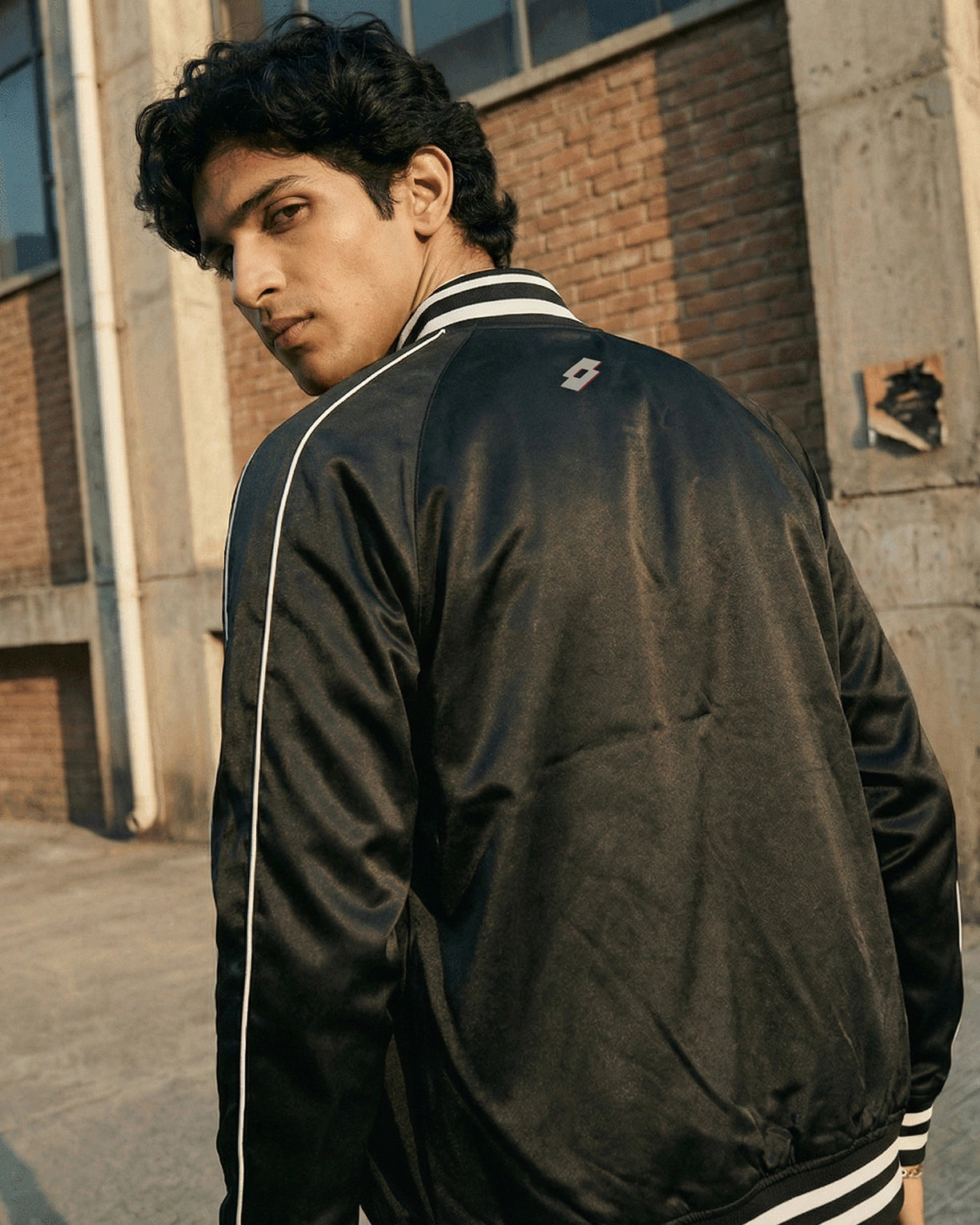 Souvenir Jacket - Black