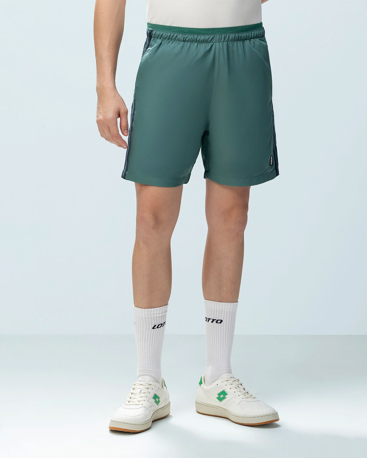Courtline Shorts - Smoke Pine