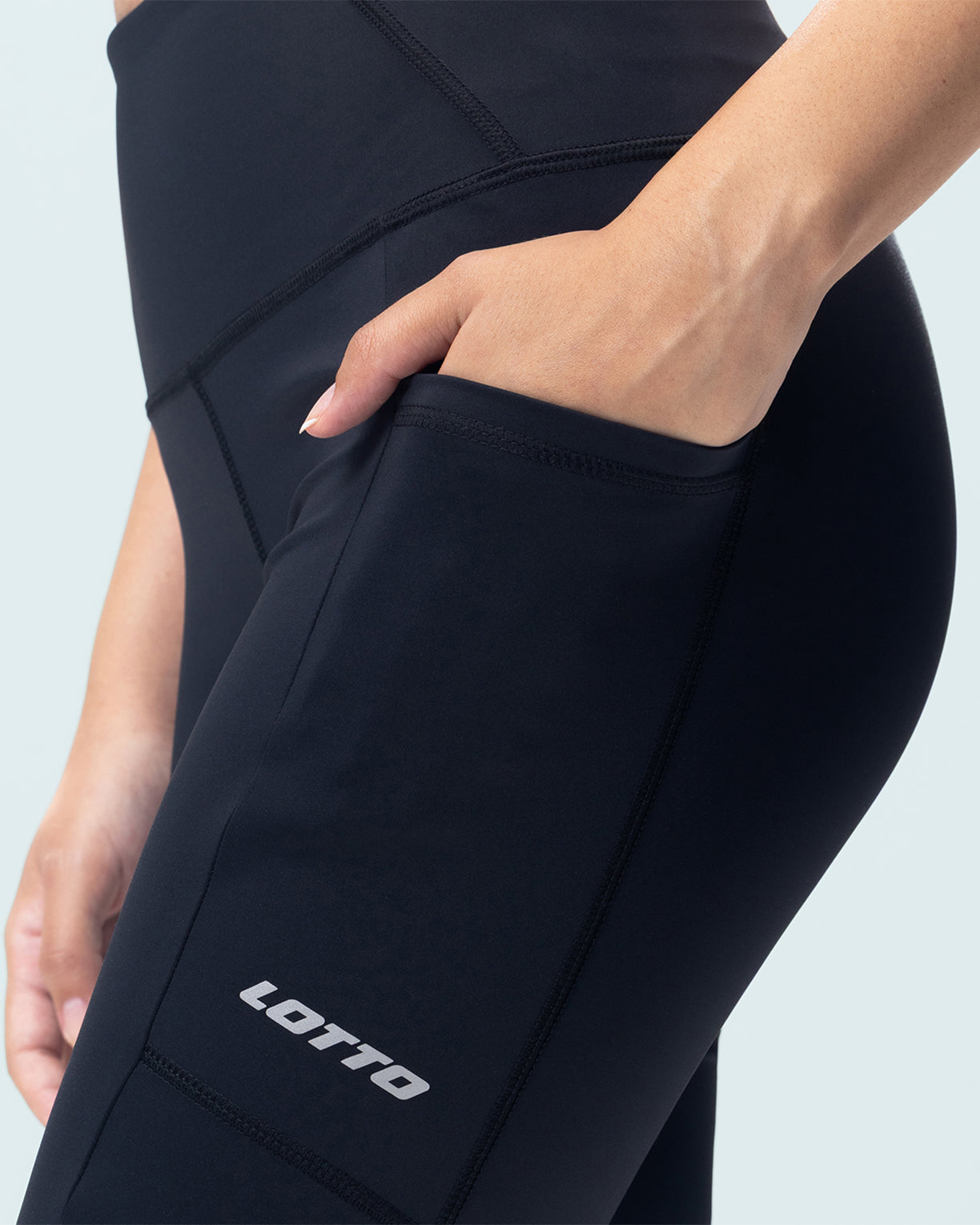 Play Flared Leggings - Black Beauty