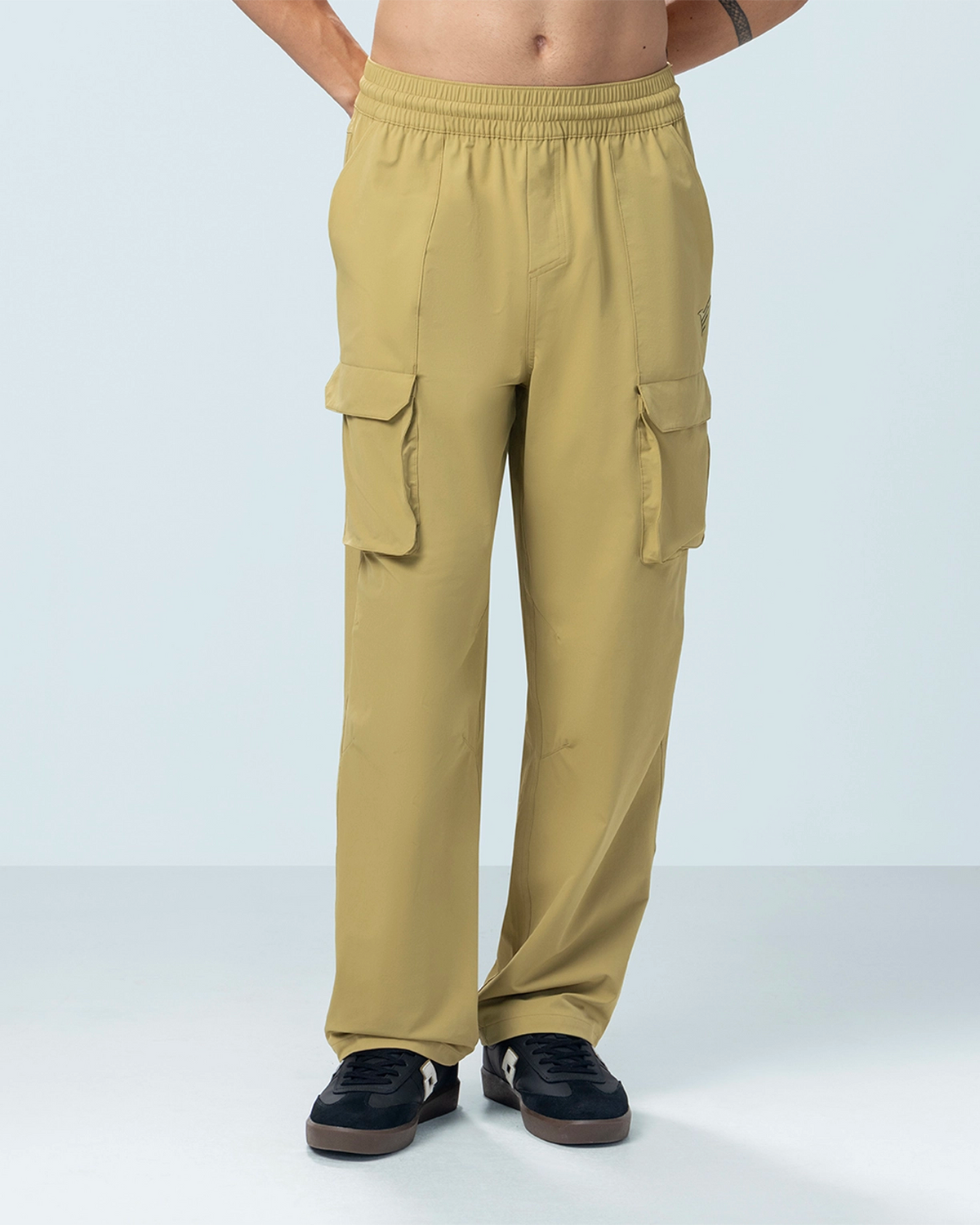 Kickoff Woven Pocket Trousers - Khaki