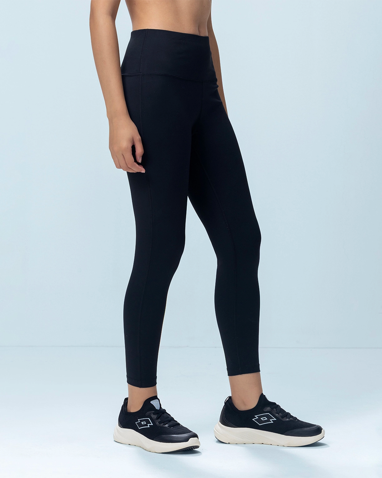 Women Lotto Leggings - Black Beauty Leggings3