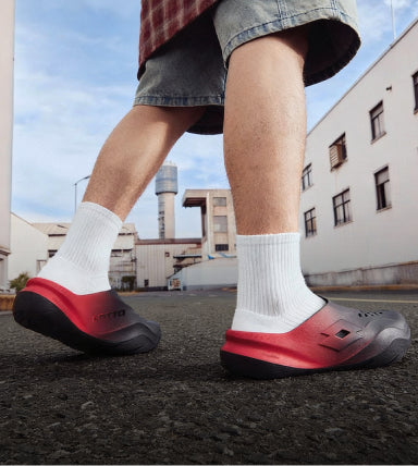 Shop Slides & Clogs